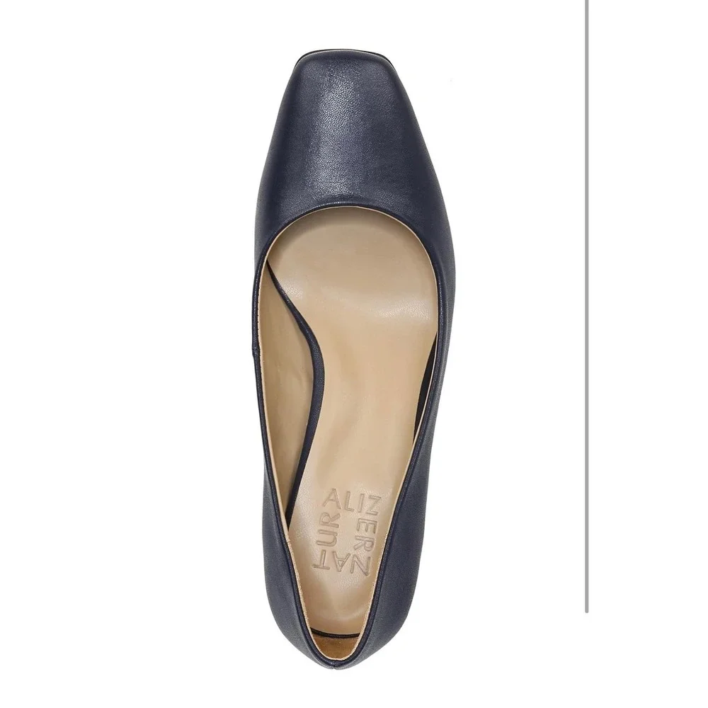Naturalizer Warner Navy Blue Square Toe Block Heel Pumps Womens Size 10M Comfort